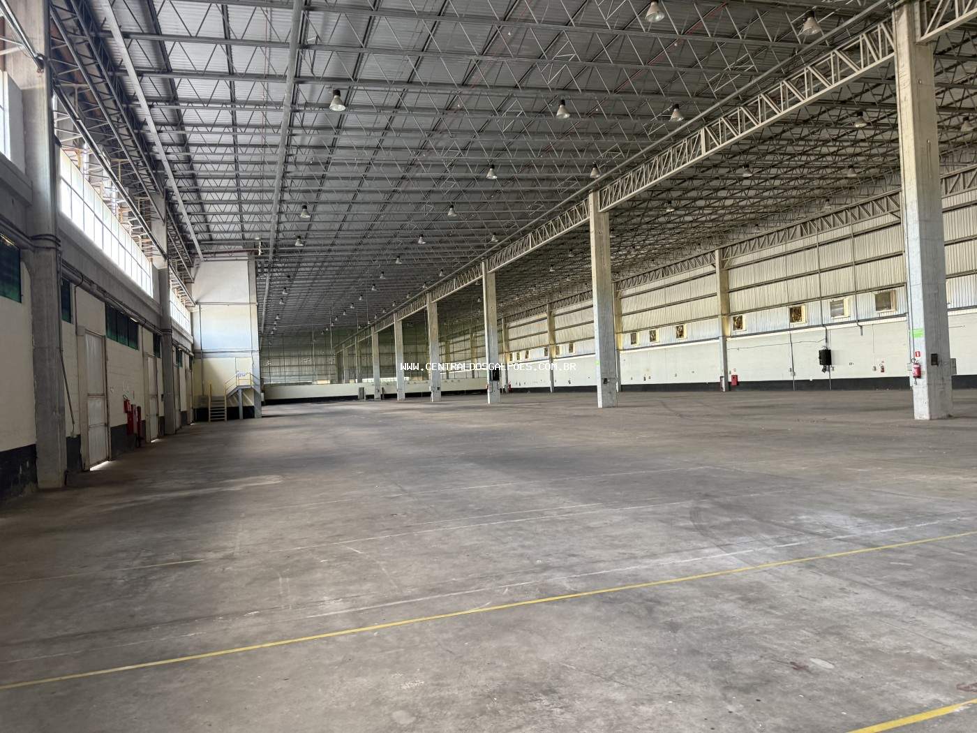 Depósito-Galpão, 1700 m² - Foto 2